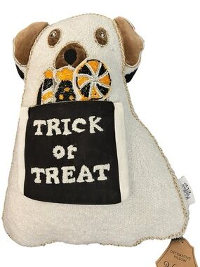 White Halloween Dog Pillow with 'Trick of Treat' Pocket Hallow’s Eve NWT